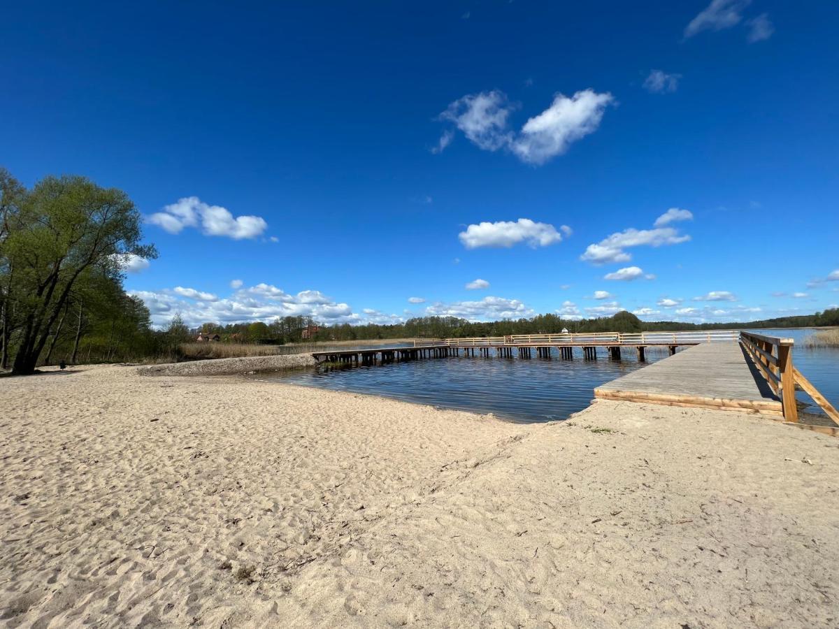 Domek Nad Jeziorem Piasutno Mazury Exterior photo